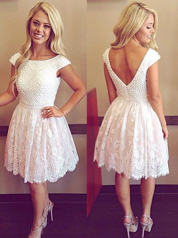 Knee-Length Pearls Beading Scoop Neck V Back Lace Homecoming Dresses