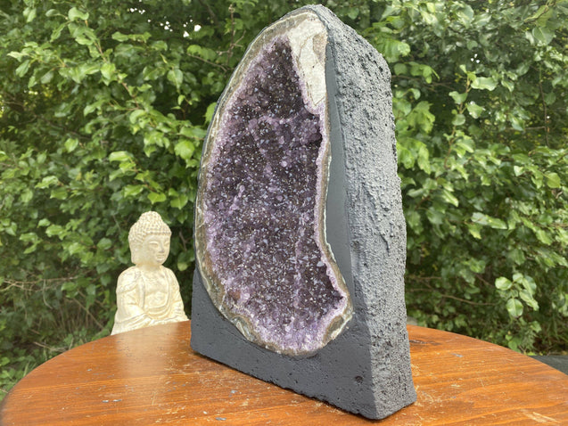 High Quality Amethyst Geode "PUMPED" 11.00 Agate Rim High Quality NS-118