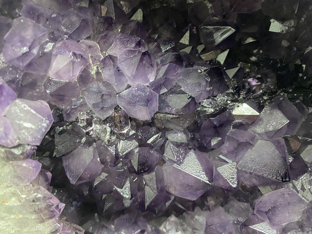 Amethyst Geode Crystal "PERFECT HEALING CRATER" 9.00 High Quality Round Cathedral NS-125