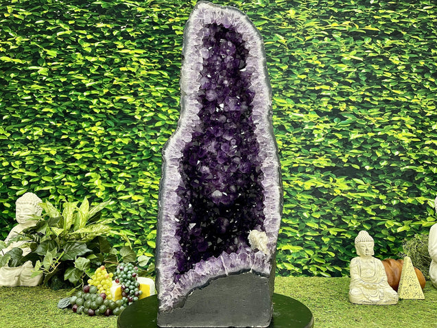 "TRANQUILITY TOWER" Huge Amethyst Geode 29.00 High Quality Deep Giant Crystal NS-517