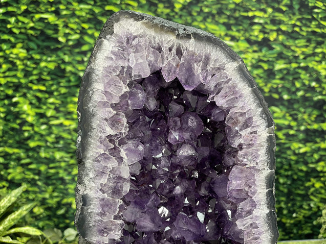 "TRANQUILITY TOWER" Huge Amethyst Geode 29.00 High Quality Deep Giant Crystal NS-517