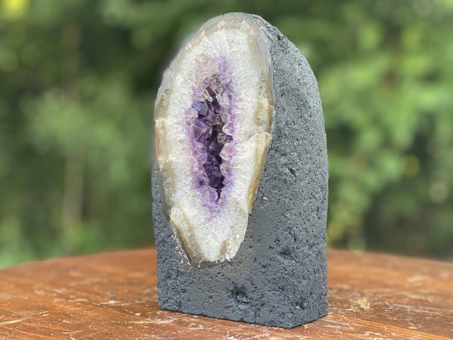 Amethyst Geode "LIPS OF MOTHER NATURE" 7.50 Rainbow Prism Crystals NS-13