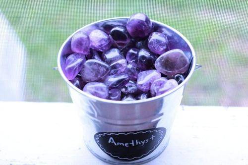 Tumbled Amethyst Stone - DIVINE LIGHT Healing Gemstone GOOD VIBES