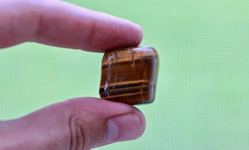 Tiger’s Eye ALL-SEEING EYE Healing Gemstone PERSEVERANCE & INNER STRENGTH